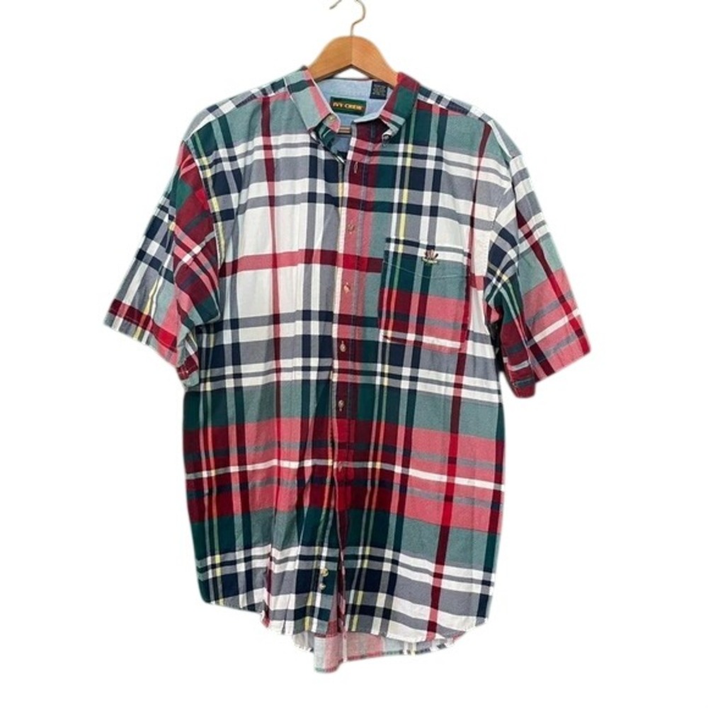 Ivy Crew plaid button-up shirt‎ XL